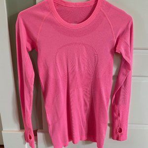 Lululemon Swiftly Tech Longsleeve Crew - size 4